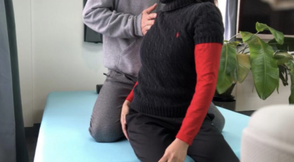 Rehabilitation session at R&B「心と体」健康アップサロン - Mind and Body health therapy